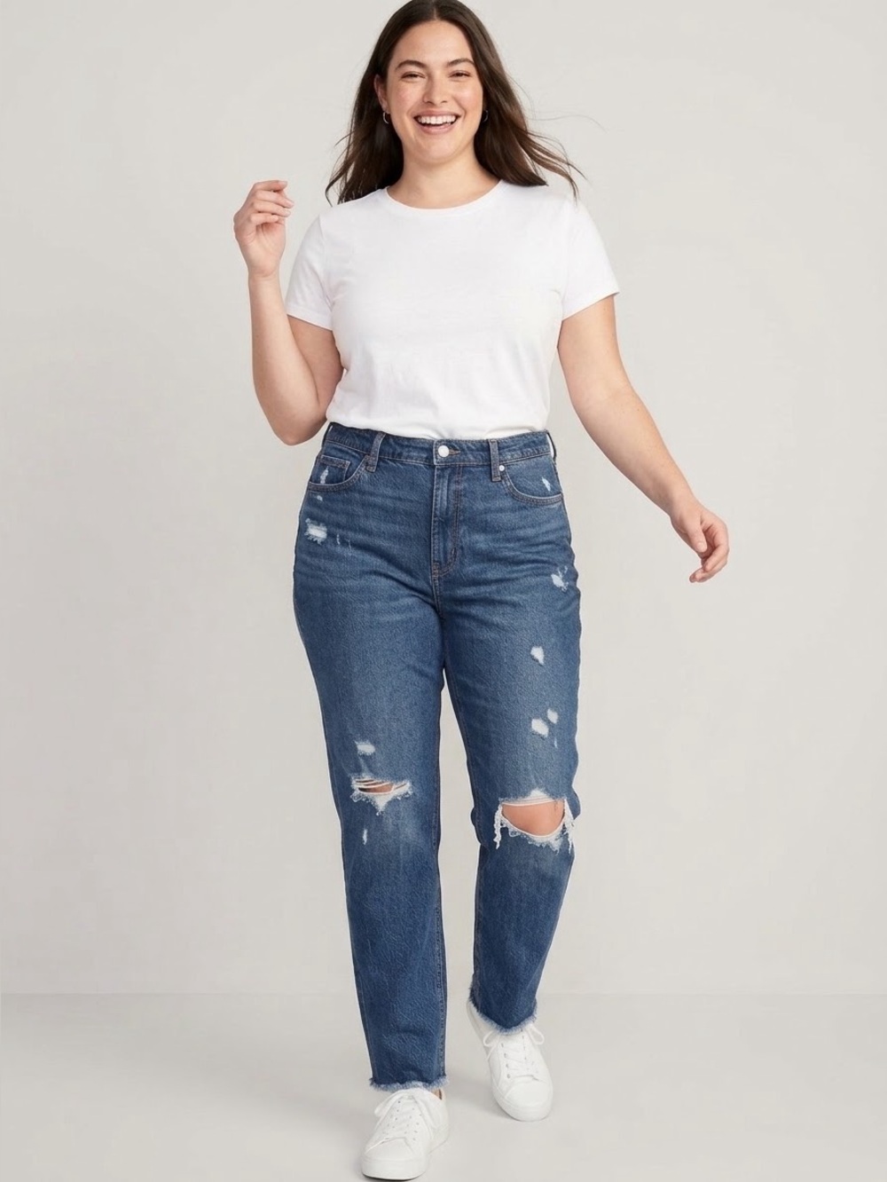 Old Navy Women’s Dark Blue Distressed High Rise Slouchy Straight-Leg Jeans 8-10